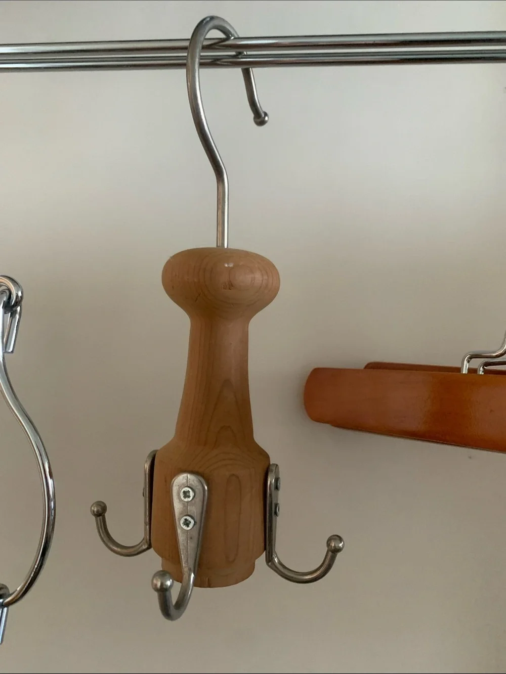 6 pieces, Closet Chrome Multi-Tier and Wooden Pants Hanger with Black Foam Bars